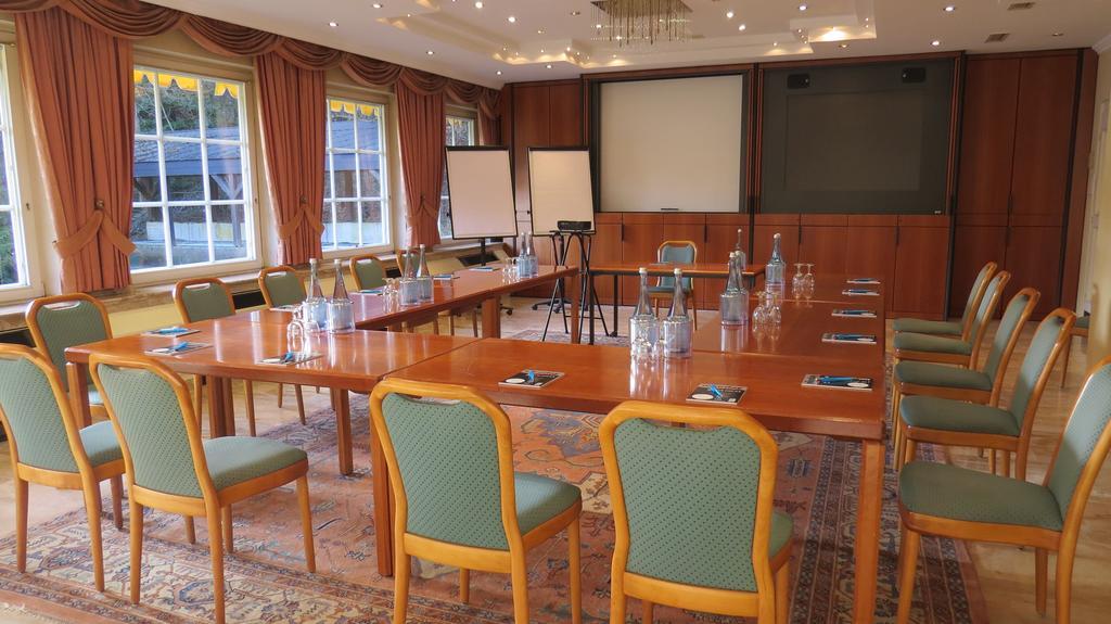 Park Hotel Am Schloss Ettringen  Zewnętrze zdjęcie
