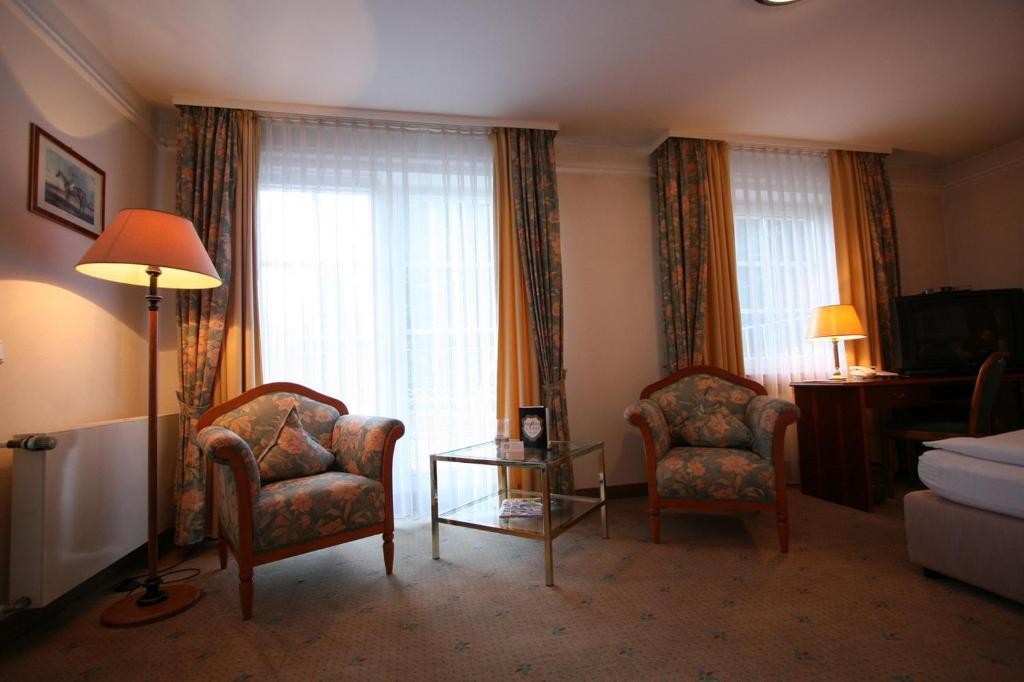 Park Hotel Am Schloss Ettringen  Zewnętrze zdjęcie