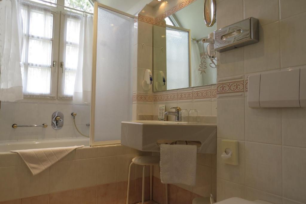 Park Hotel Am Schloss Ettringen  Pokój zdjęcie